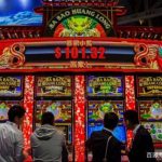 足球比赛实时投注的优势与挑战解析-博彩技巧-博彩策略论坛